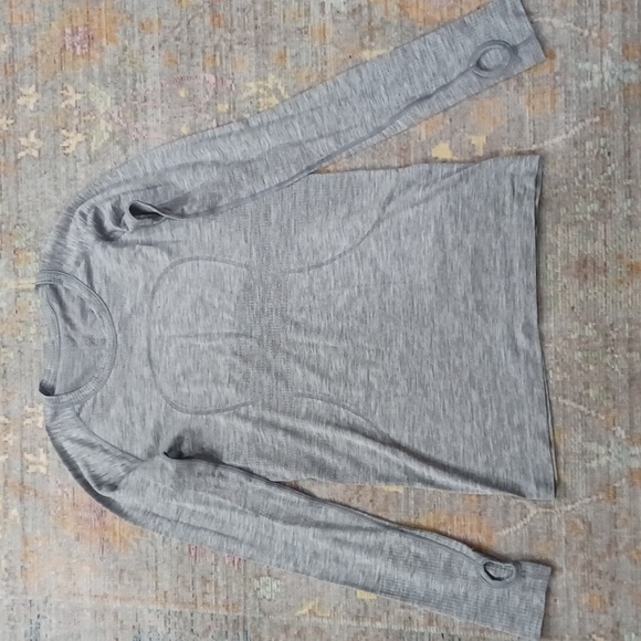 lululemon athletica Tops - Lululemon Swiftly Tech Long Sleeve